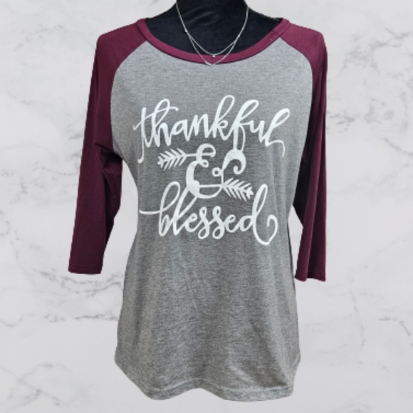 no name Tops - Women's medium Thankful & Blessed graphic tee